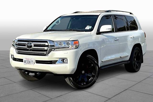 2018 Toyota Land Cruiser  4WD photo