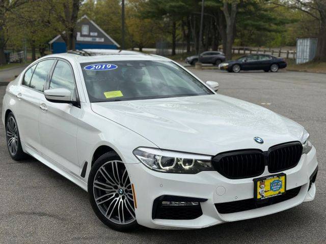 2018 BMW 5 Series 530i xDrive AWD photo
