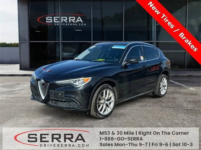 2018 Alfa Romeo Stelvio Ti AWD photo
