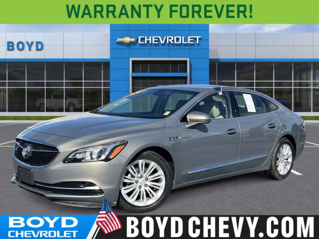 2018 Buick LaCrosse Essence FWD photo