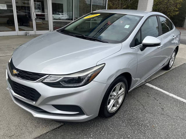 2018 Chevrolet Cruze LT FWD photo