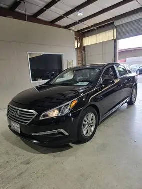 2015 Hyundai Sonata 2.4L SE FWD photo