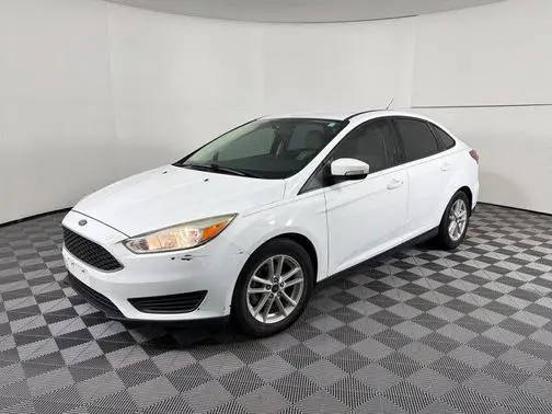 2017 Ford Focus SE FWD photo