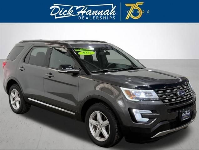 2017 Ford Explorer XLT 4WD photo