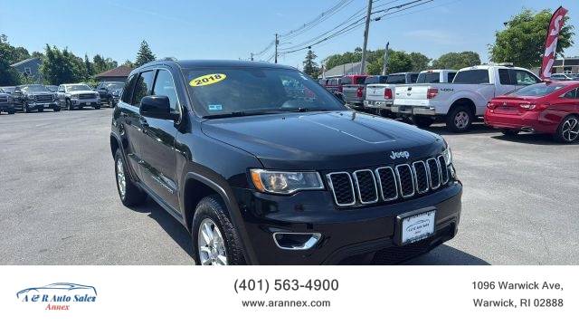 2018 Jeep Grand Cherokee Laredo E 4WD photo