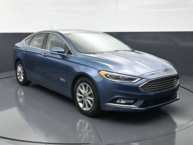 2018 Ford Fusion Energi Titanium FWD photo