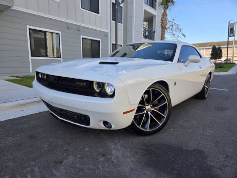 2018 Dodge Challenger R/T Scat Pack RWD photo