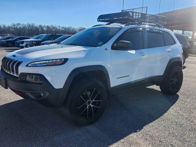 2018 Jeep Cherokee Trailhawk 4WD photo