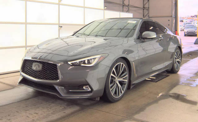 2018 Infiniti Q60 3.0t LUXE RWD photo