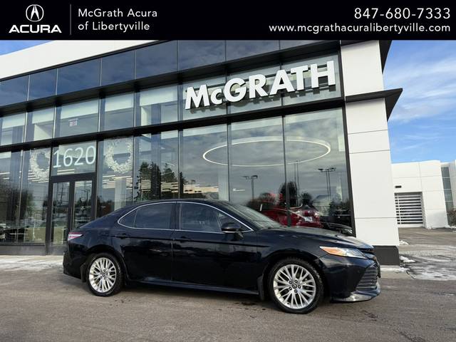 2018 Toyota Camry XLE FWD photo