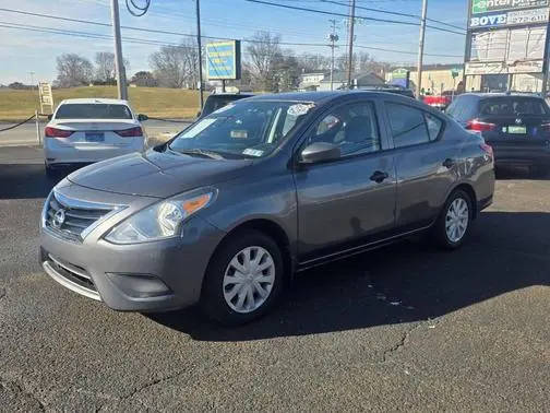 2018 Nissan Versa S Plus FWD photo