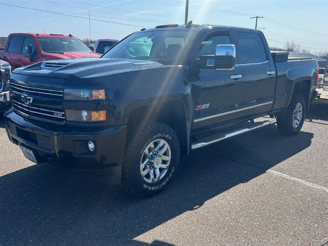2018 Chevrolet Silverado 3500HD LTZ 4WD photo