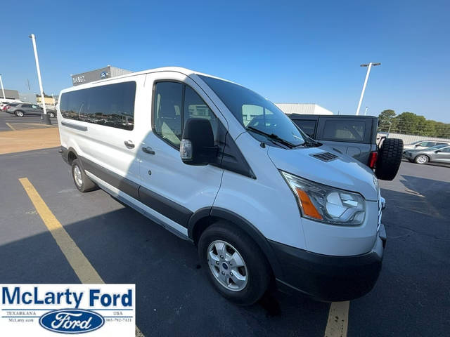 2017 Ford Transit Van  RWD photo