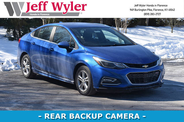 2018 Chevrolet Cruze LT FWD photo