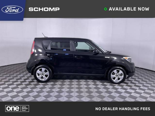 2018 Kia Soul Base FWD photo