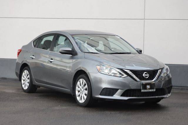 2017 Nissan Sentra SV FWD photo