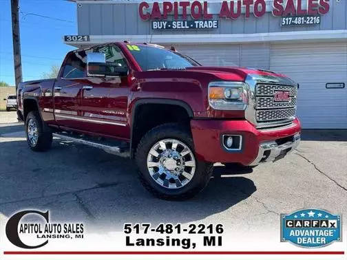 2018 GMC Sierra 2500HD Denali 4WD photo