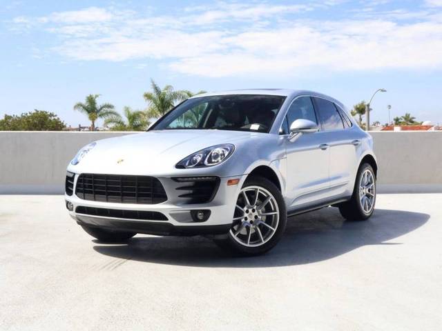 2018 Porsche Macan S AWD photo