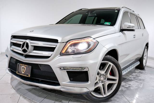 2015 Mercedes-Benz GL-Class GL 550 AWD photo