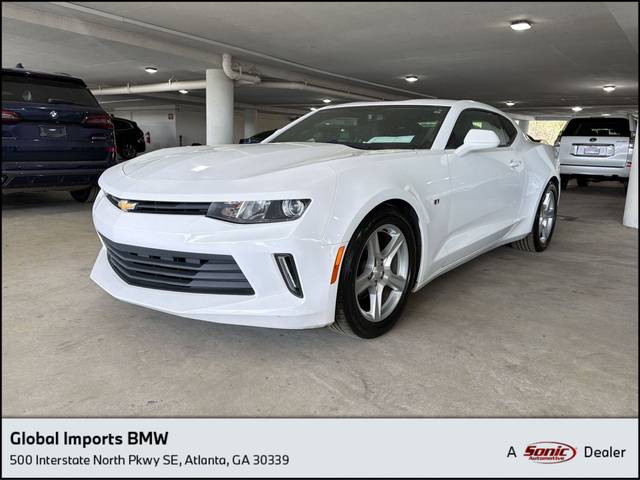 2018 Chevrolet Camaro 1LT RWD photo