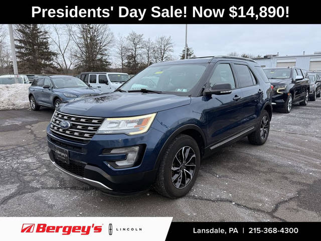 2017 Ford Explorer XLT 4WD photo