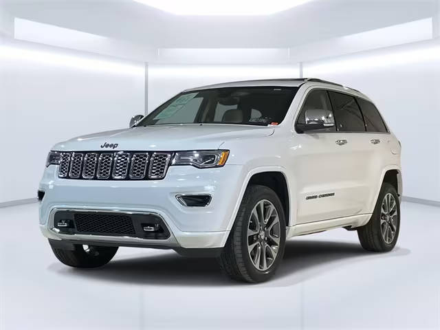 2018 Jeep Grand Cherokee Overland 4WD photo