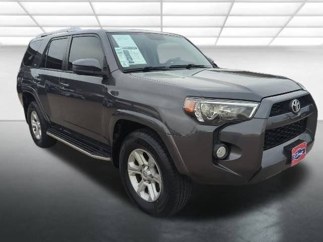 2018 Toyota 4Runner SR5 RWD photo