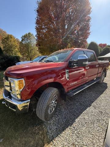 2017 Ford F-350 Super Duty XLT 4WD photo