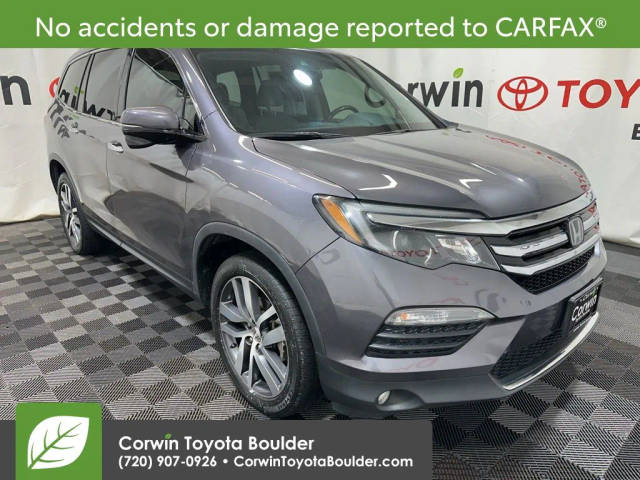 2017 Honda Pilot Touring AWD photo