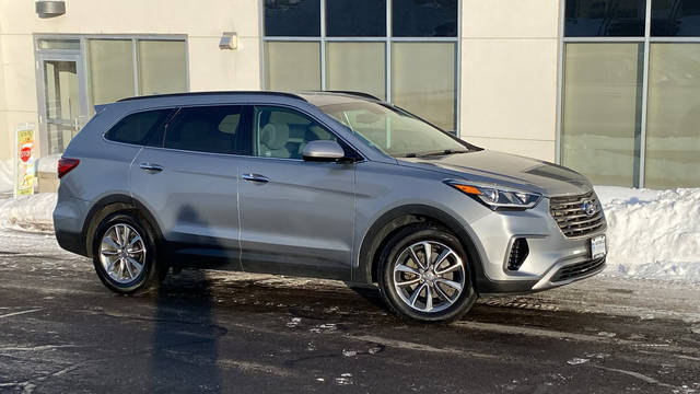 2018 Hyundai Santa Fe SE AWD photo
