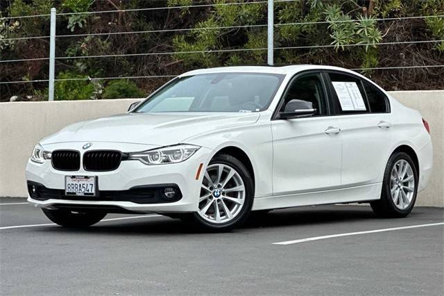 2018 BMW 3 Series 320i RWD photo