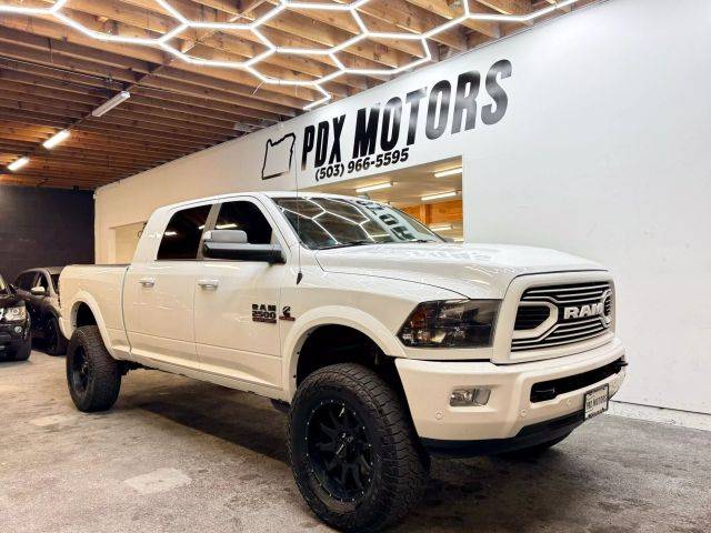 2018 Ram 2500 Big Horn 4WD photo