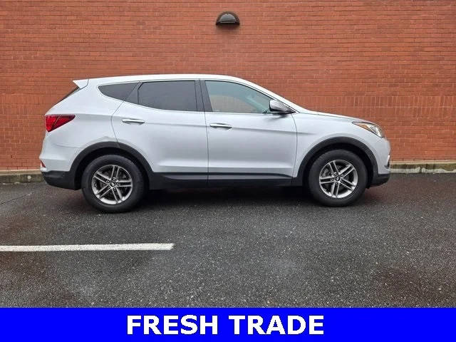 2017 Hyundai Santa Fe Sport 2.4L AWD photo