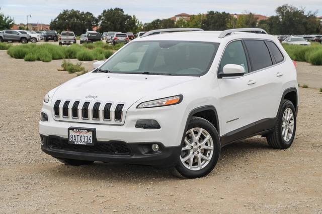2018 Jeep Cherokee Latitude FWD photo