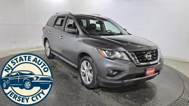 2018 Nissan Pathfinder SL 4WD photo