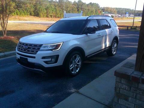 2017 Ford Explorer XLT FWD photo