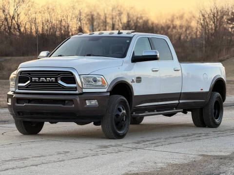 2018 Ram 3500 Laramie Longhorn 4WD photo