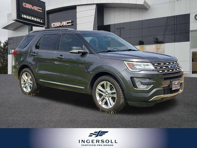 2017 Ford Explorer XLT 4WD photo