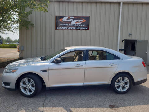 2018 Ford Taurus SE FWD photo