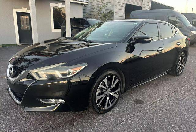 2017 Nissan Maxima SV FWD photo