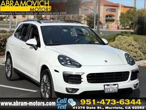 2018 Porsche Cayenne Platinum Edition AWD photo