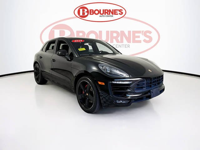 2018 Porsche Macan GTS AWD photo