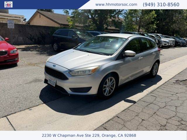 2016 Ford Focus SE FWD photo