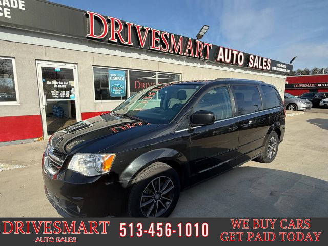 2017 Dodge Grand Caravan SXT FWD photo
