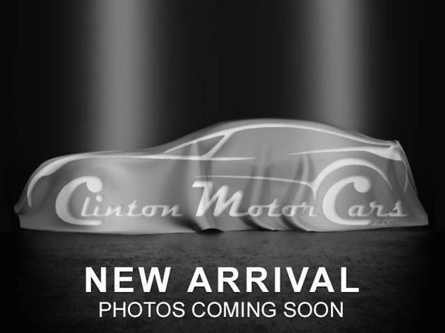 2018 BMW 3 Series 330i RWD photo