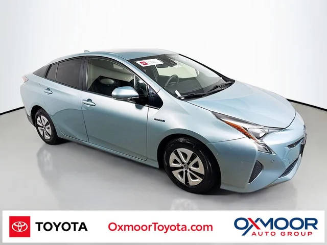 2017 Toyota Prius Two FWD photo