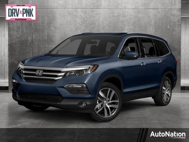 2017 Honda Pilot Touring FWD photo