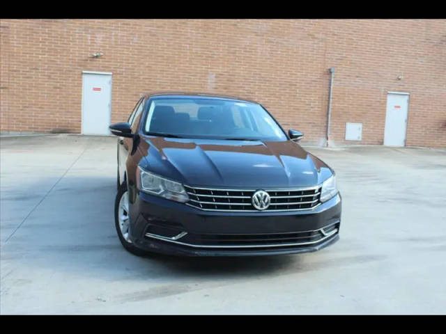 2018 Volkswagen Passat 2.0T S FWD photo