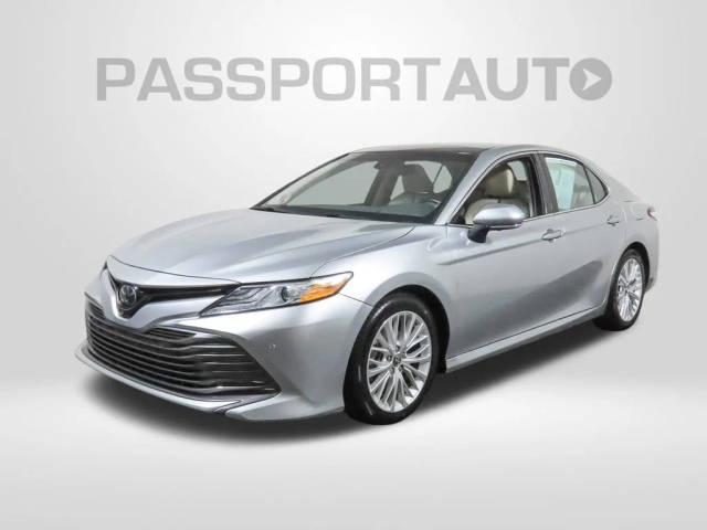 2018 Toyota Camry XLE FWD photo