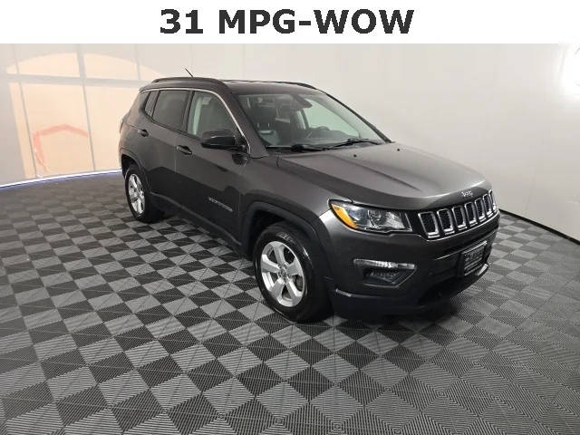 2018 Jeep Compass Latitude FWD photo